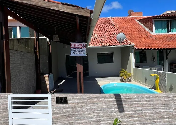 Casa Cinza na Praia dos Carneiros em Condomínio à beira-mar